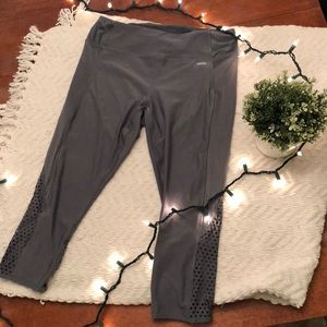 Grey athleisure legging